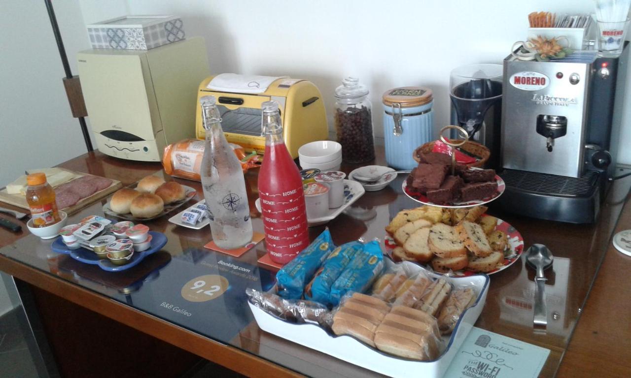 B&B Galileo Napoli Bagian luar foto
